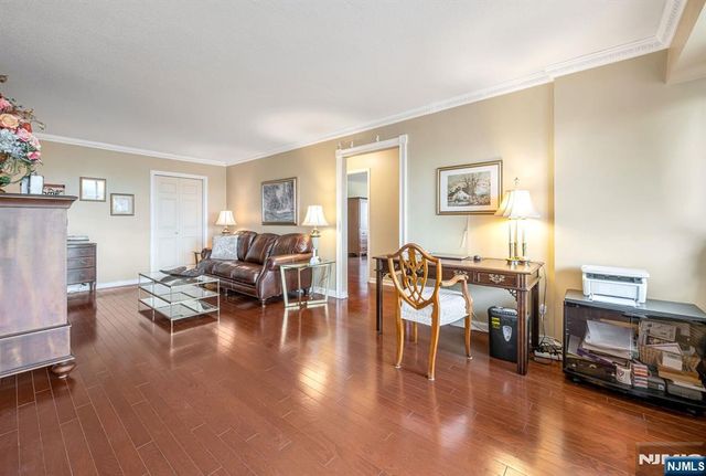 125 Prospect Avenue 16C, Hackensack, NJ 07601