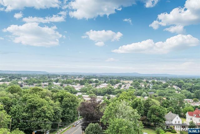 125 Prospect Avenue 16C, Hackensack, NJ 07601