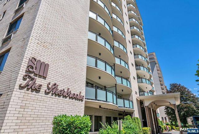 125 Prospect Avenue 16C, Hackensack, NJ 07601