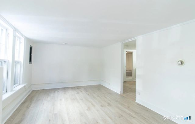 30 Grove Street B, Branford, CT 06405