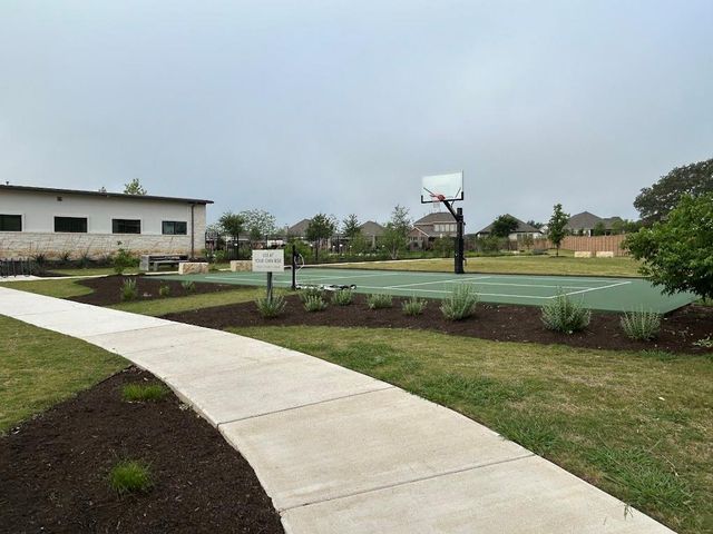 276 Washington DR, Kyle, TX 78640