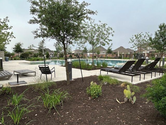 276 Washington DR, Kyle, TX 78640