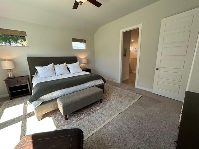 276 Washington DR, Kyle, TX 78640
