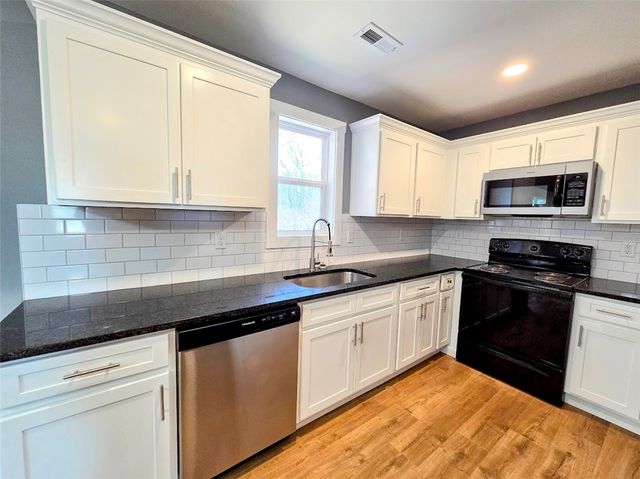 103 Blossom Branch Extension, Piedmont, SC 29673