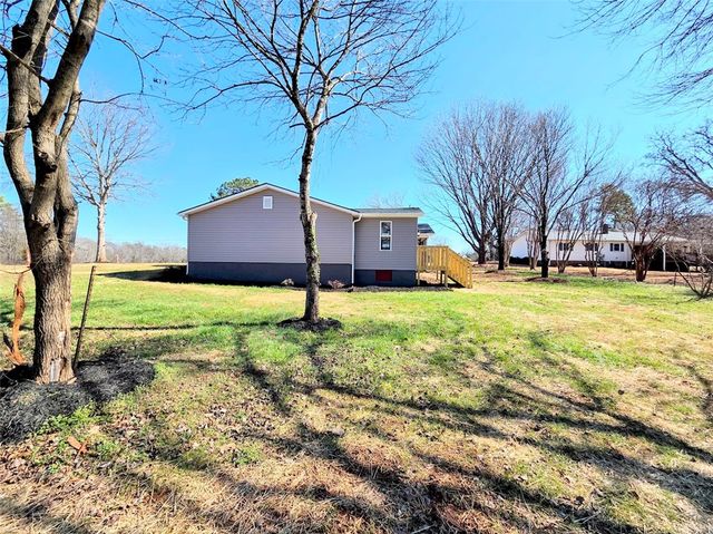 103 Blossom Branch Extension, Piedmont, SC 29673