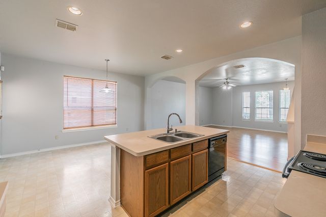 5419 Prairie Lane, Grand Prairie, TX 75052