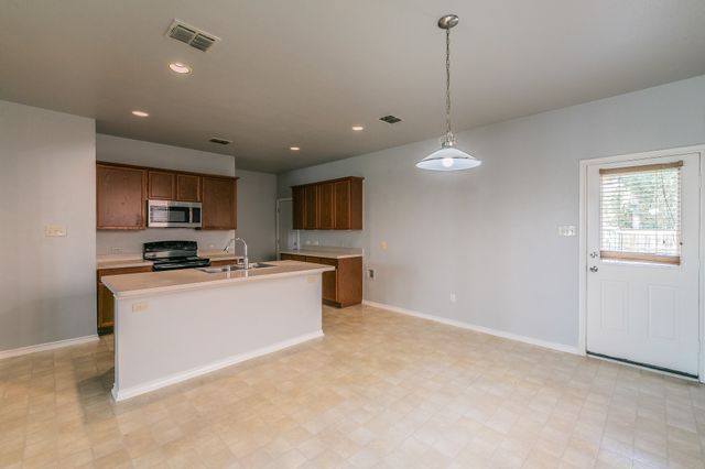 5419 Prairie Lane, Grand Prairie, TX 75052