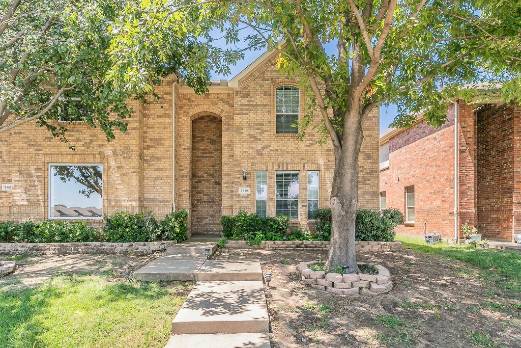 5419 Prairie Lane, Grand Prairie, TX 75052