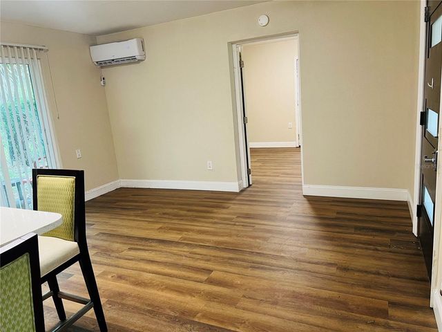 1218 KINGSTON AVENUE, Orlando, FL 32807