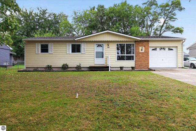 143 W Marshall Street, Alma, MI 48801