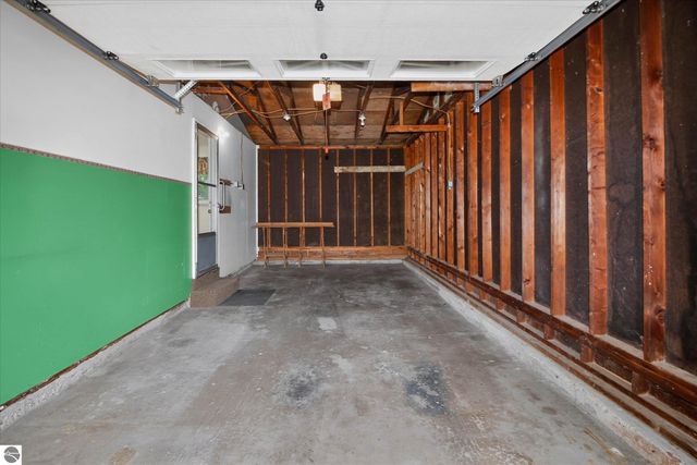 143 W Marshall Street, Alma, MI 48801