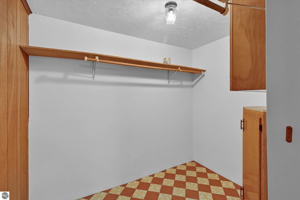 Image 34 of property listing at 143 W Marshall Street, Alma, MI 48801