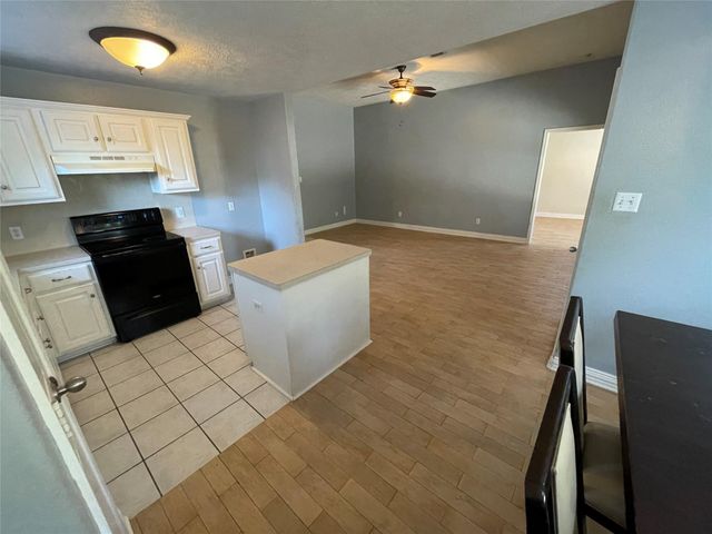 4710 Comal River Loop, Spring, TX 77386