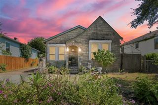 5005 Avenue O 1/2, Galveston, TX 77551
