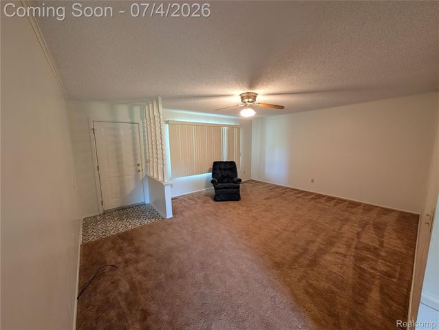 1444 Knollridge Lane, Flint Charter Township, MI 48507