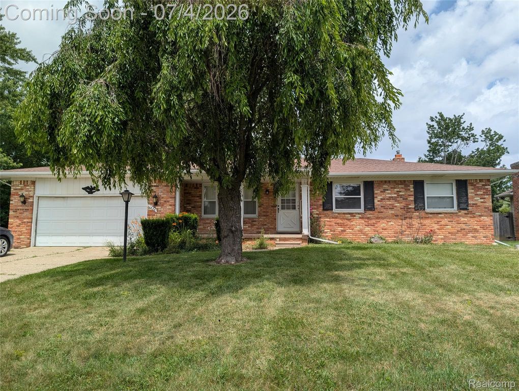 1444 Knollridge Lane, Flint Charter Township, MI 48507