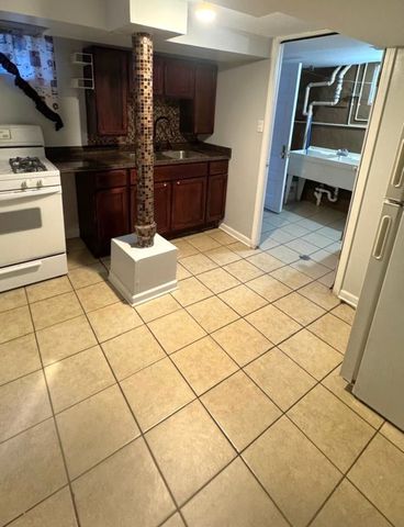 201 Broadway Avenue, Chicago Heights, IL 60411