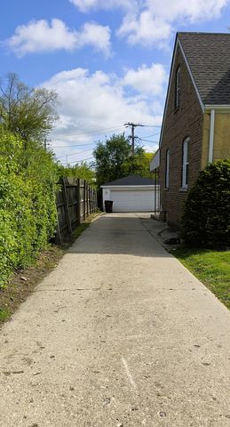 201 Broadway Avenue, Chicago Heights, IL 60411