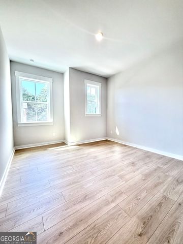 111 Bridgecrest Road, Roswell, GA 30075