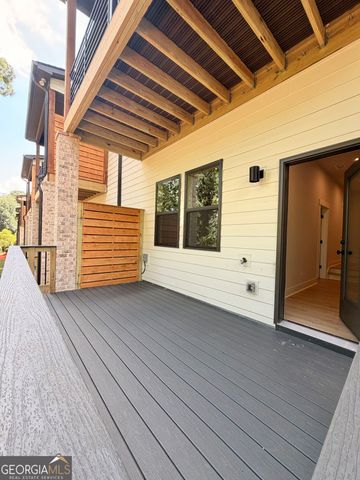 111 Bridgecrest Road, Roswell, GA 30075