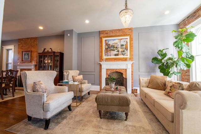 138 Wilson Avenue, Columbus, OH 43205