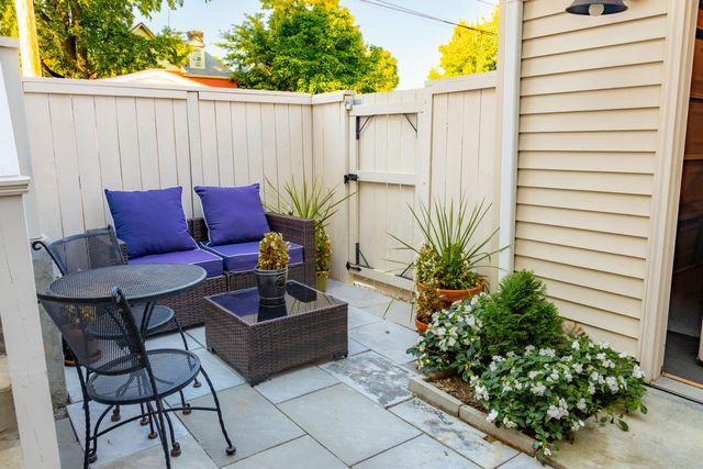 138 Wilson Avenue, Columbus, OH 43205