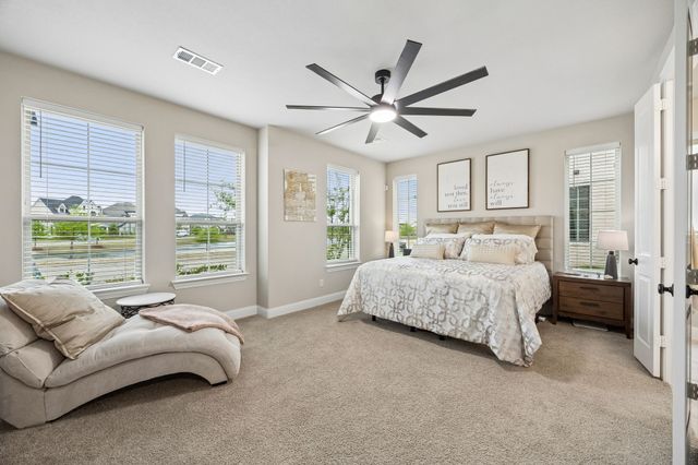 511 Grand Oak Drive, Fate, TX 75189