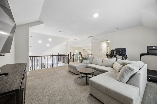 511 Grand Oak Drive, Fate, TX 75189