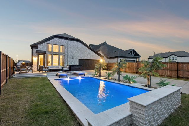 511 Grand Oak Drive, Fate, TX 75189