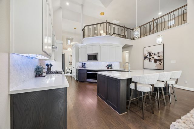 511 Grand Oak Drive, Fate, TX 75189