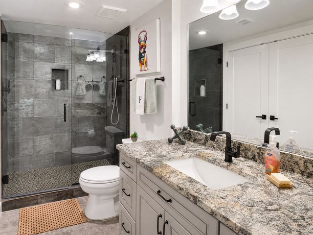 2502 Live Oak Street 322, Dallas, TX 75204