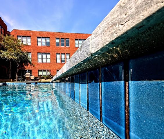 2502 Live Oak Street 322, Dallas, TX 75204