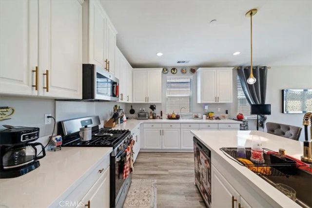 11977 Galeta, Victorville, CA 92392