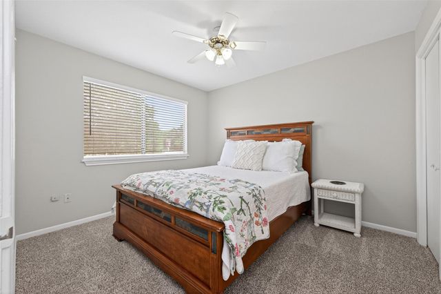 113 Normal Park Drive B, Huntsville, TX 77320