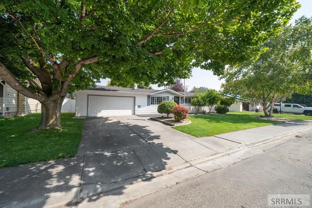235 Spruce Street, Shelley, ID 83274