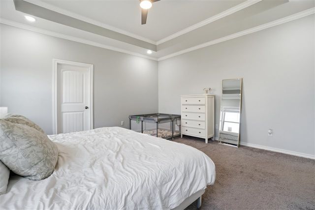 4254 Mesa Dr, Elgin, OK 73538