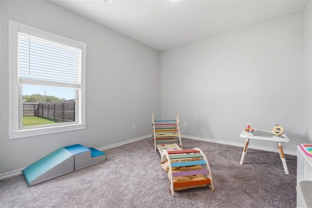 4254 Mesa Dr, Elgin, OK 73538