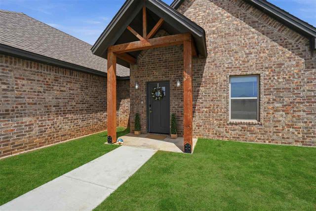 4254 Mesa Dr, Elgin, OK 73538