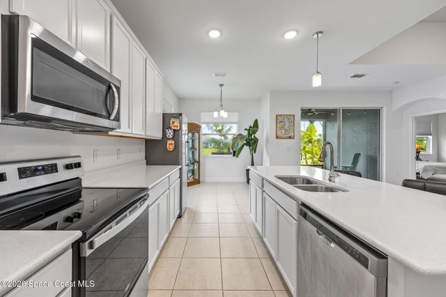 4398 Lago Vista Drive, Micco, FL 32976