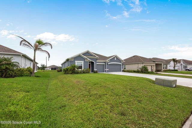 4398 Lago Vista Drive, Micco, FL 32976