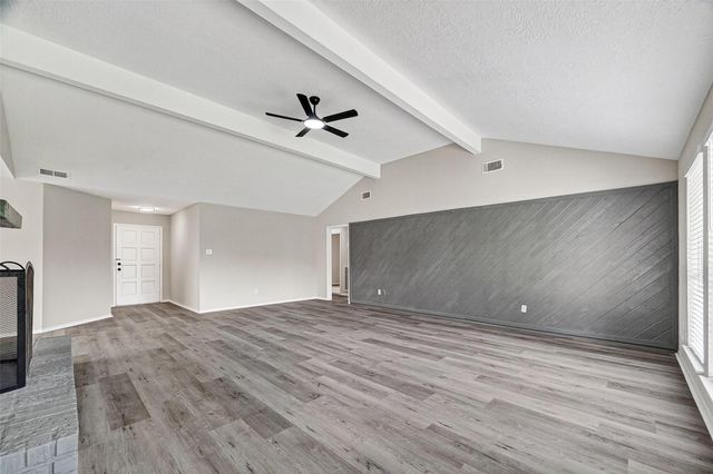 16730 Barkentine Lane, Friendswood, TX 77546