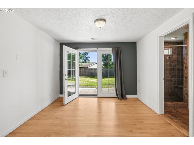 17465 Sw BLANTON St, Beaverton, OR 97078