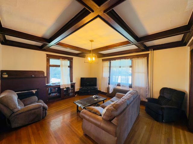 4722 N Regal St, Spokane, WA 99217