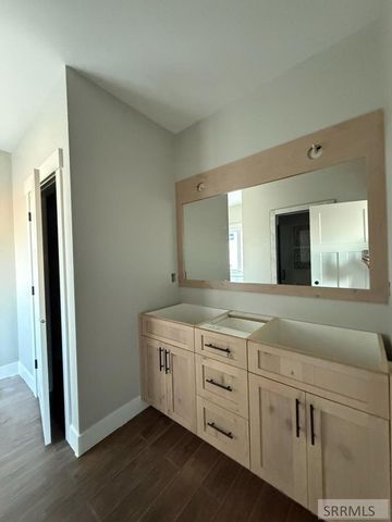 5514 Boardwalk Road, Idaho Falls, ID 83401