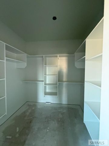 5514 Boardwalk Road, Idaho Falls, ID 83401