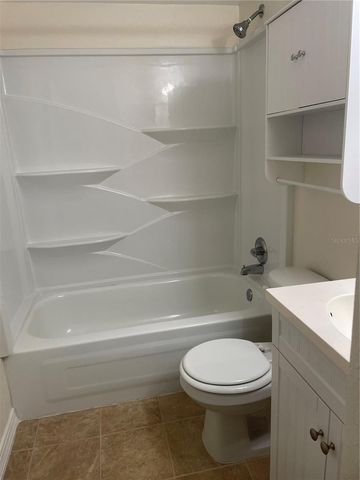 7701 STARKEY ROAD 622, Seminole, FL 33777