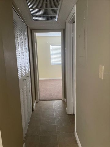 7701 STARKEY ROAD 622, Seminole, FL 33777