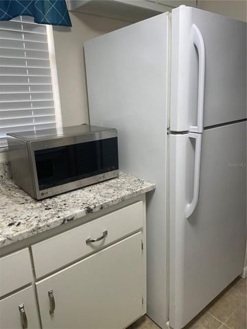 7701 STARKEY ROAD 622, Seminole, FL 33777