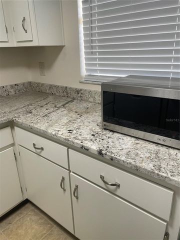 7701 STARKEY ROAD 622, Seminole, FL 33777