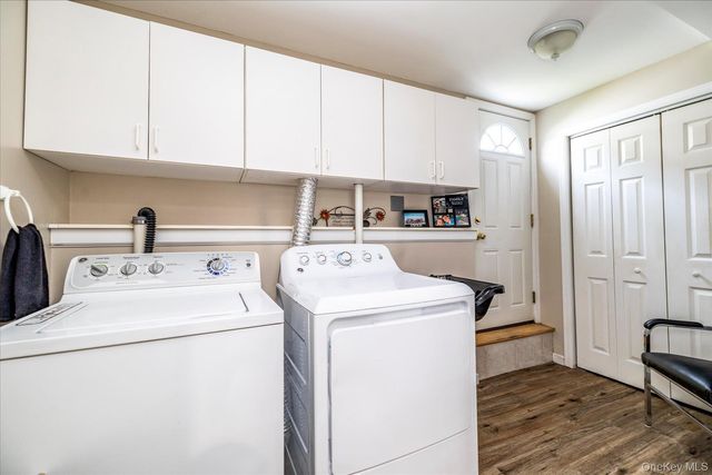 3643 Woodward Avenue, Seaford, NY 11783